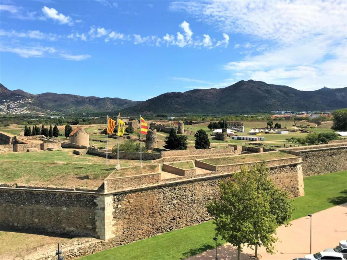 Precioso Piso Con Vista Al Canal Y Piscina En Roses Av-69 Bagian luar foto